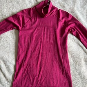 Pink- turtleneck lululemon size 6